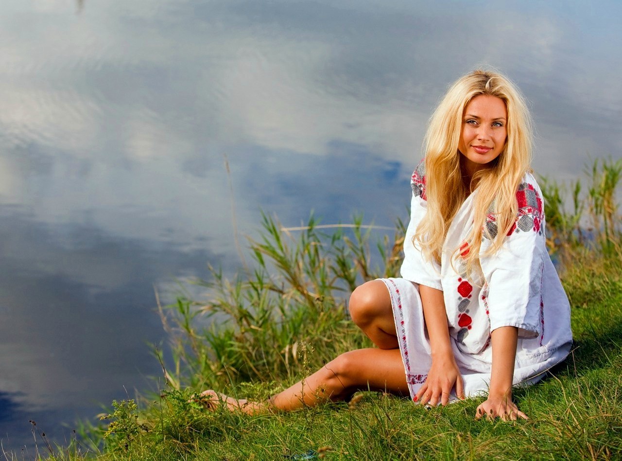 Sexy girl Slavic girls in Aparecida de Goiania